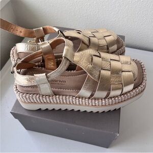 Laura Bellarive Gold Sandals